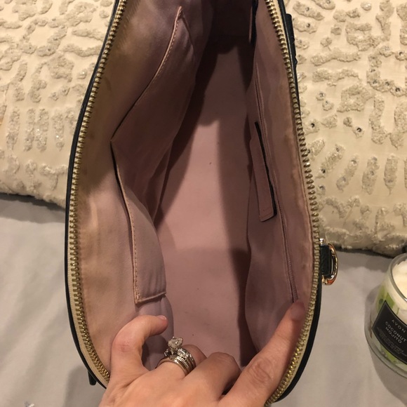 1 DAY SALE!! Coach Sierra Dome Satchel - Picture 5 of 8